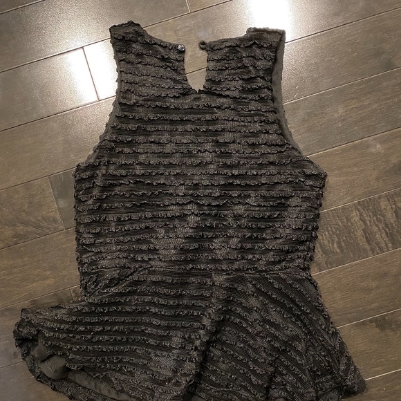 Derek Heart Textured Black Peplum Top - Picture 2 of 7